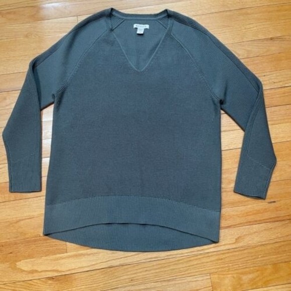 Athleta Hanover V Neck Sweater Womens Size M Merino Wool Blend Gray Oversized - Picture 7 of 13